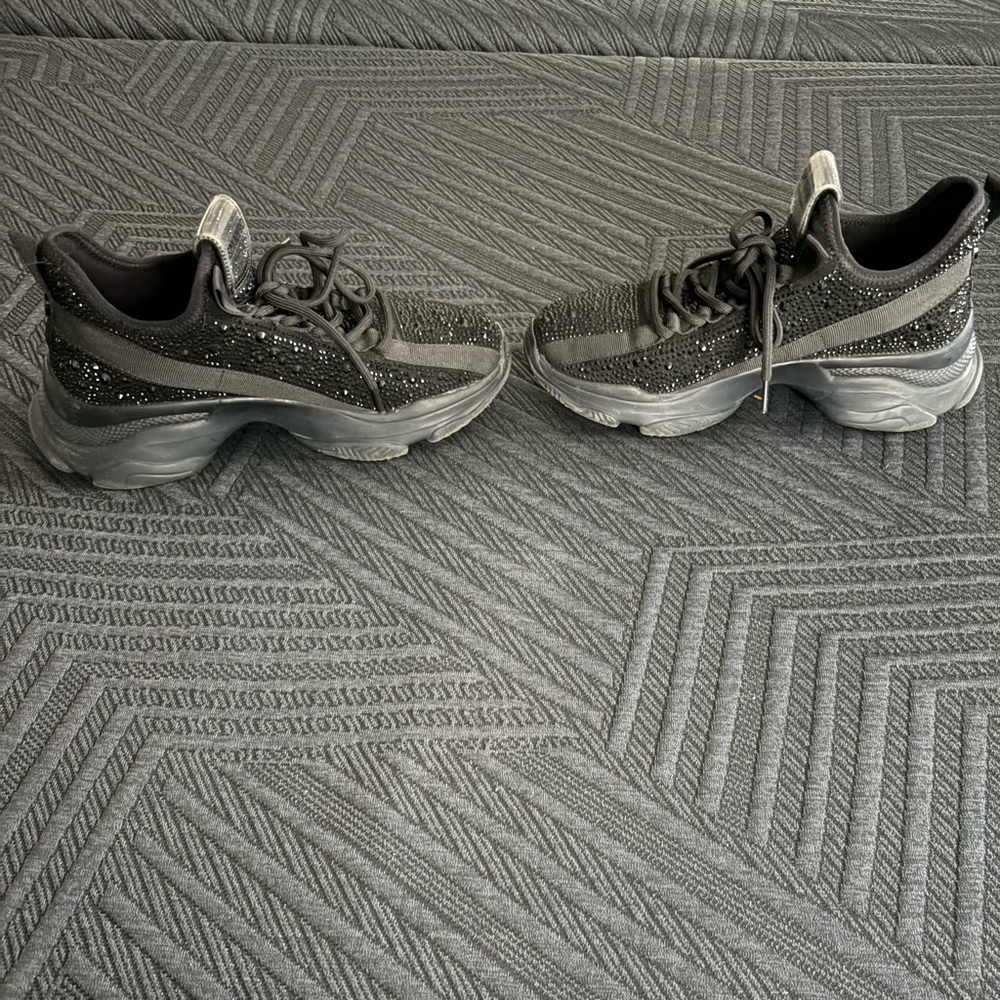 Steve Madden Glittering Black Sneakers - Picture 2 of 3